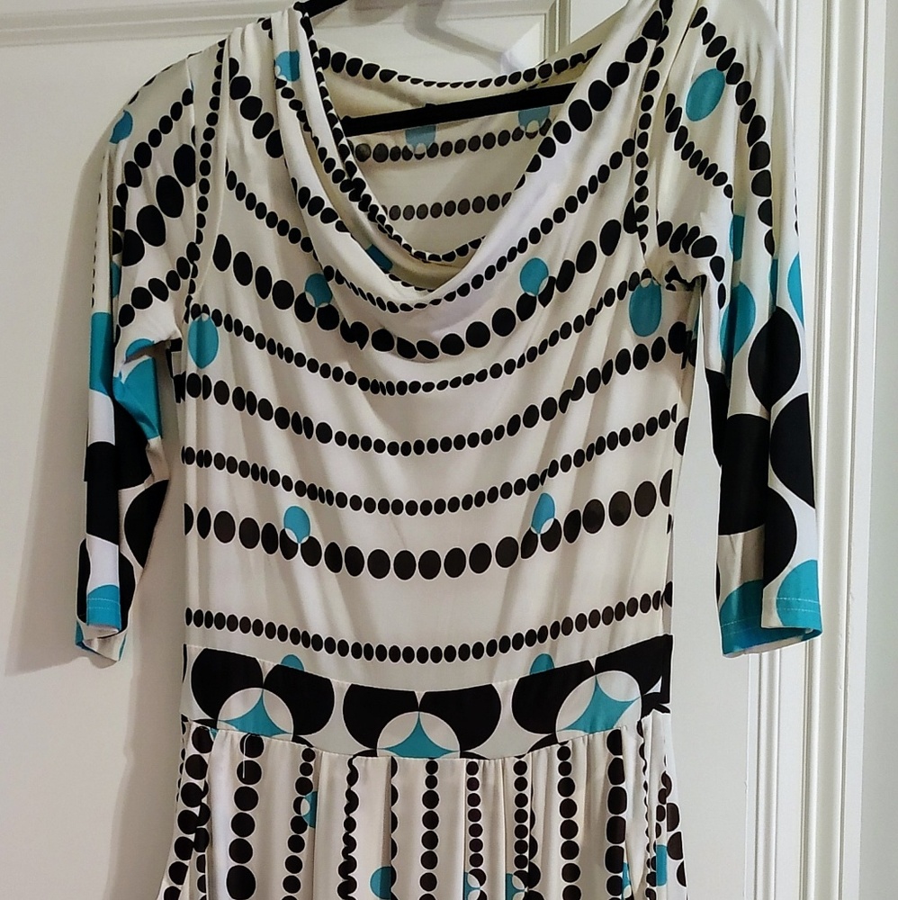 Stretch dress with pockets